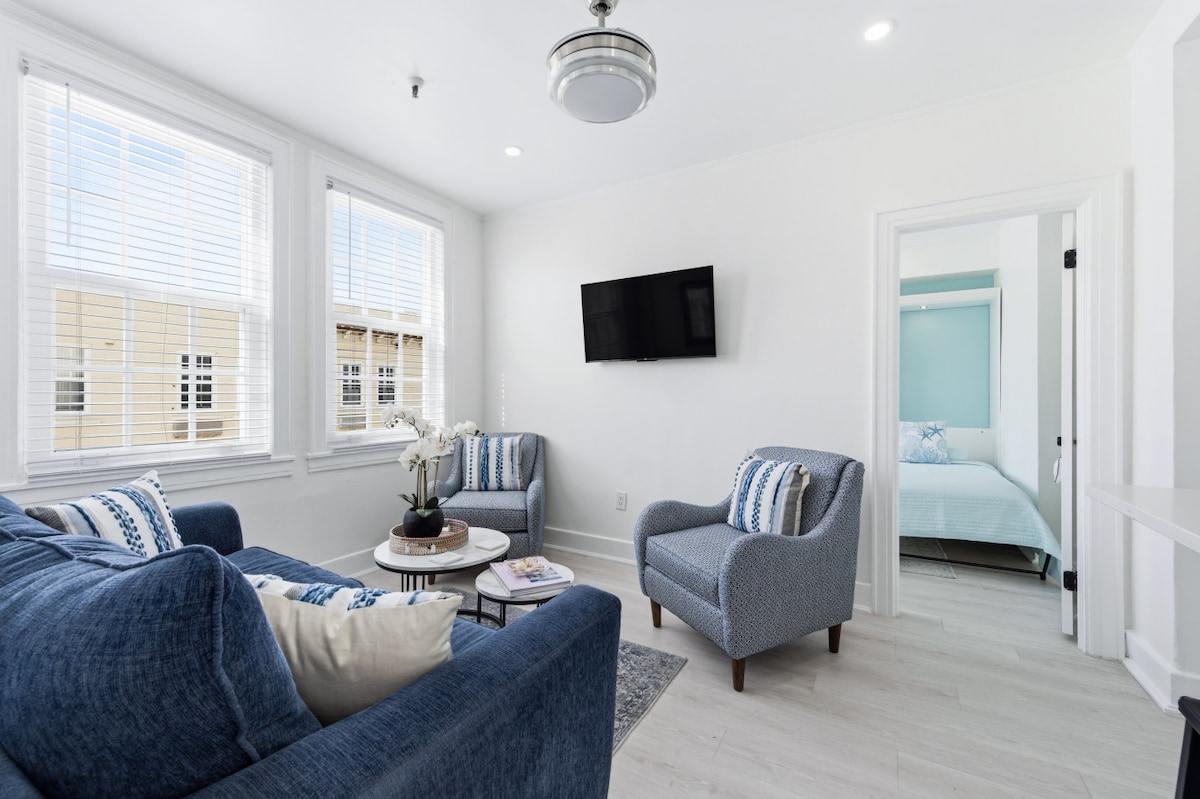 Luxurious 2BR Retreat hero image